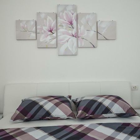 Apartment Bambi Σπλιτ Εξωτερικό φωτογραφία