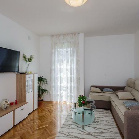 Apartment Bambi Σπλιτ Εξωτερικό φωτογραφία