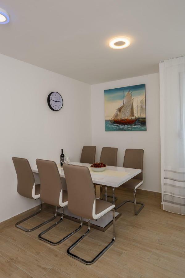 Apartment Bambi Σπλιτ Εξωτερικό φωτογραφία