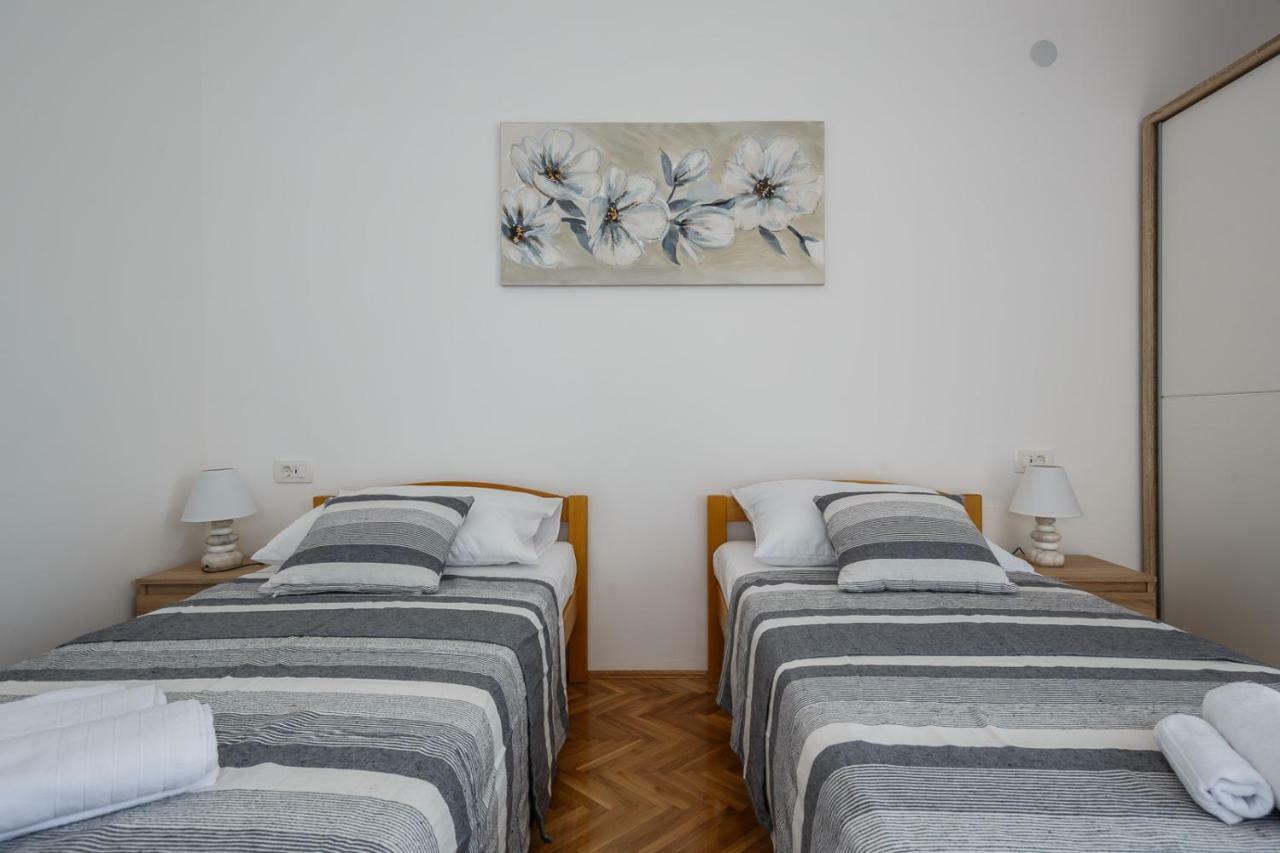 Apartment Bambi Σπλιτ Εξωτερικό φωτογραφία