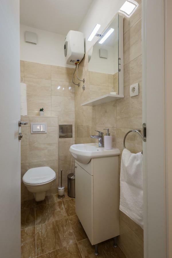 Apartment Bambi Σπλιτ Εξωτερικό φωτογραφία