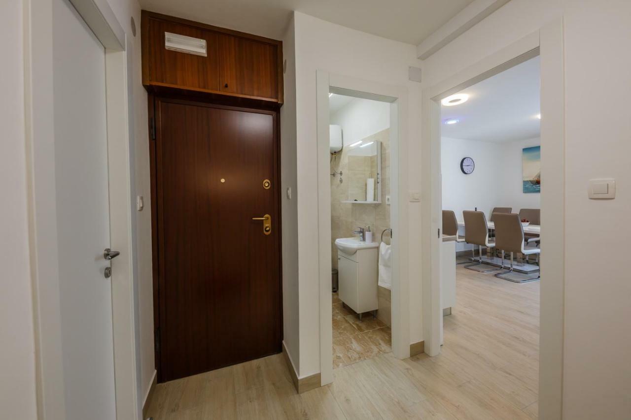 Apartment Bambi Σπλιτ Εξωτερικό φωτογραφία